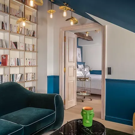Chouchou Hotel 4*